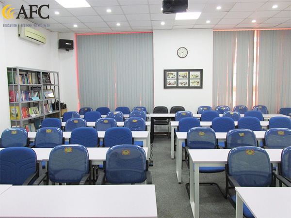 Phòng học 1 có thể trở thành phòng hội thảo với sức chứa khoảng 70-80 khách mời